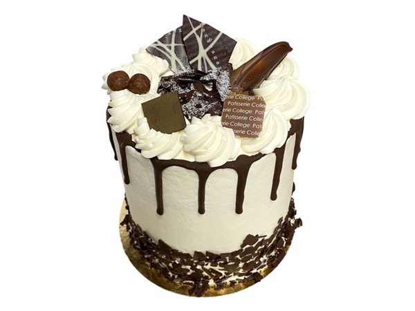 Drip Cake Chocolade 18-20 pers